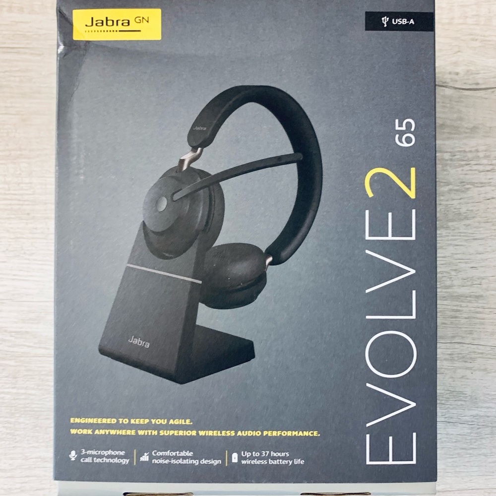 ✖️SOLD✖️NWT Jabra Evolve2 65 - USB-A UC Stereo Headset with Charging Stand